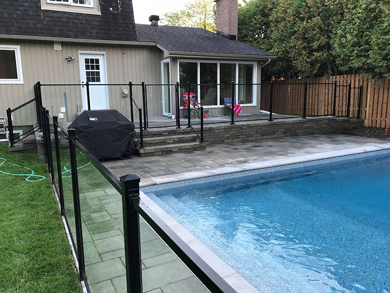 Pool fencing and privacy fences  Kirkland